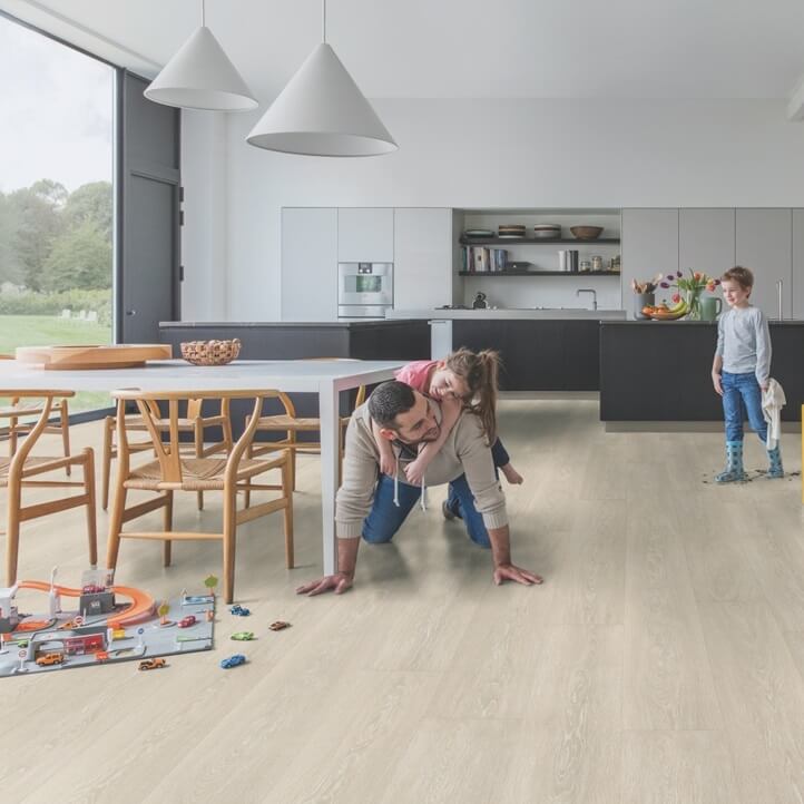 Parchet laminat Quick Step Majestic 9,5 mm 3554 Stejar Valley bej deschis