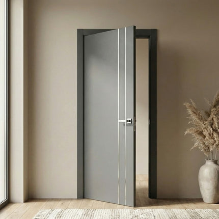 Ușă de interior PL-24 – eleganță modernă cu inserții verticale din aluminiu