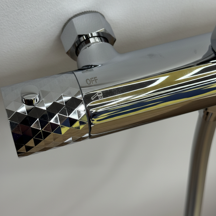 Set duș termostatic Thermostatic Urban Steel – confort și design premium