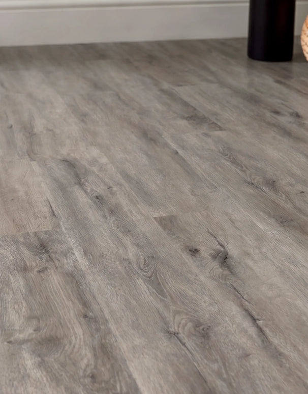 Parchet SPC Urban Grey 421 – 1220x183x6,5 mm
