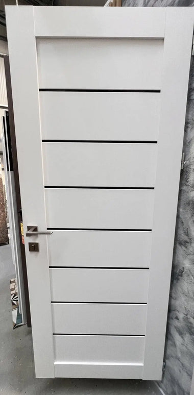 Ușă Deco 10 White Silk Mat cu sticlă neagră-cu toc reglabil Omis