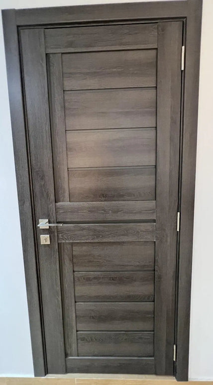 Ușă interior LEGO 01 Dark Oak – complet echipată, cu toc reglabil Omis